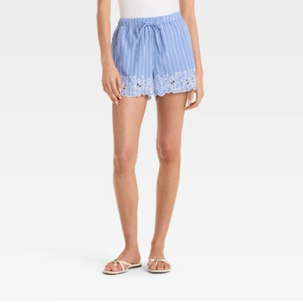 High Rise Eyelet Hem Poplin Pull On Women's Shorts - Picture 2 of 9